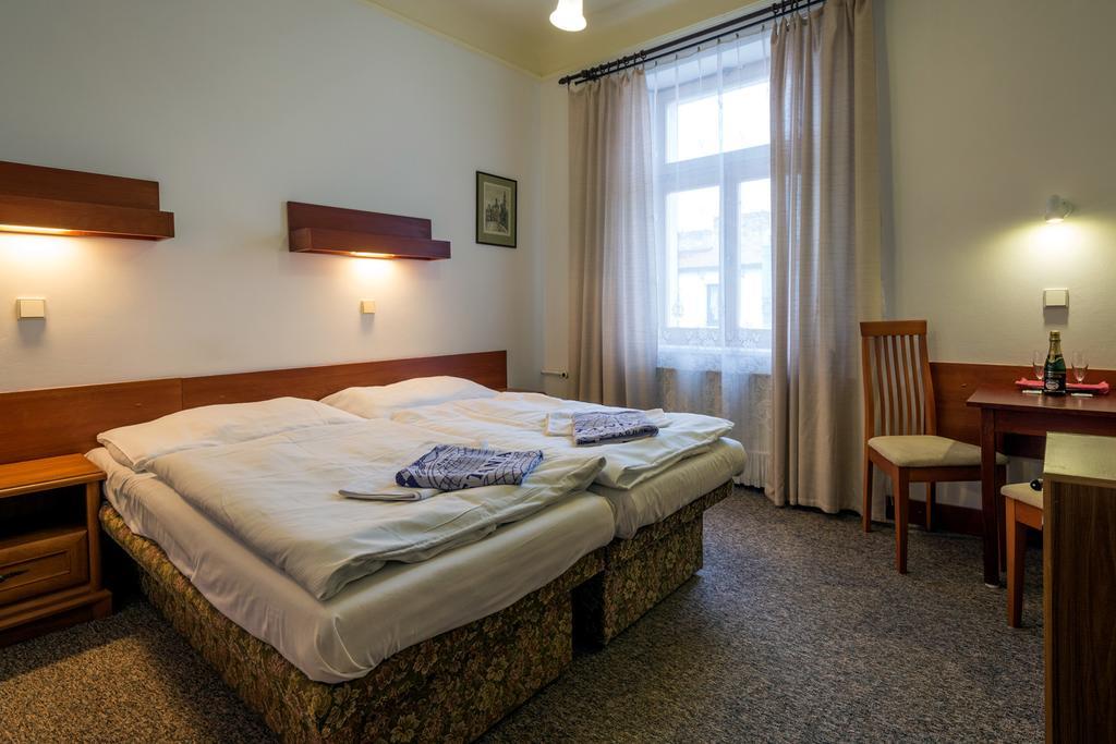 Hotel & Residence Royal Standard Praha Rom bilde