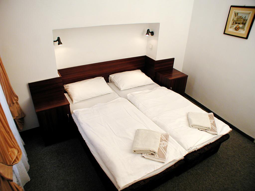 Hotel & Residence Royal Standard Praha Rom bilde