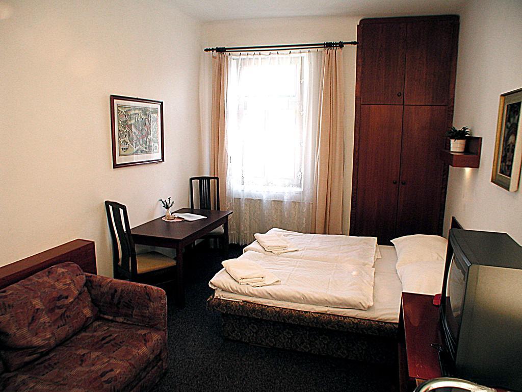 Hotel & Residence Royal Standard Praha Rom bilde