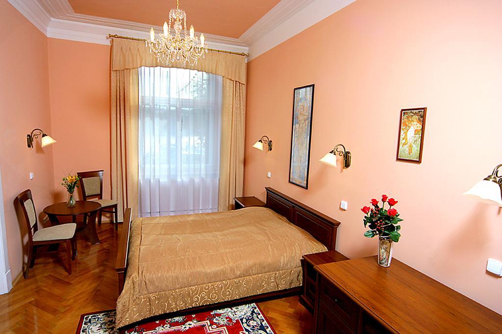 Hotel & Residence Royal Standard Praha Rom bilde