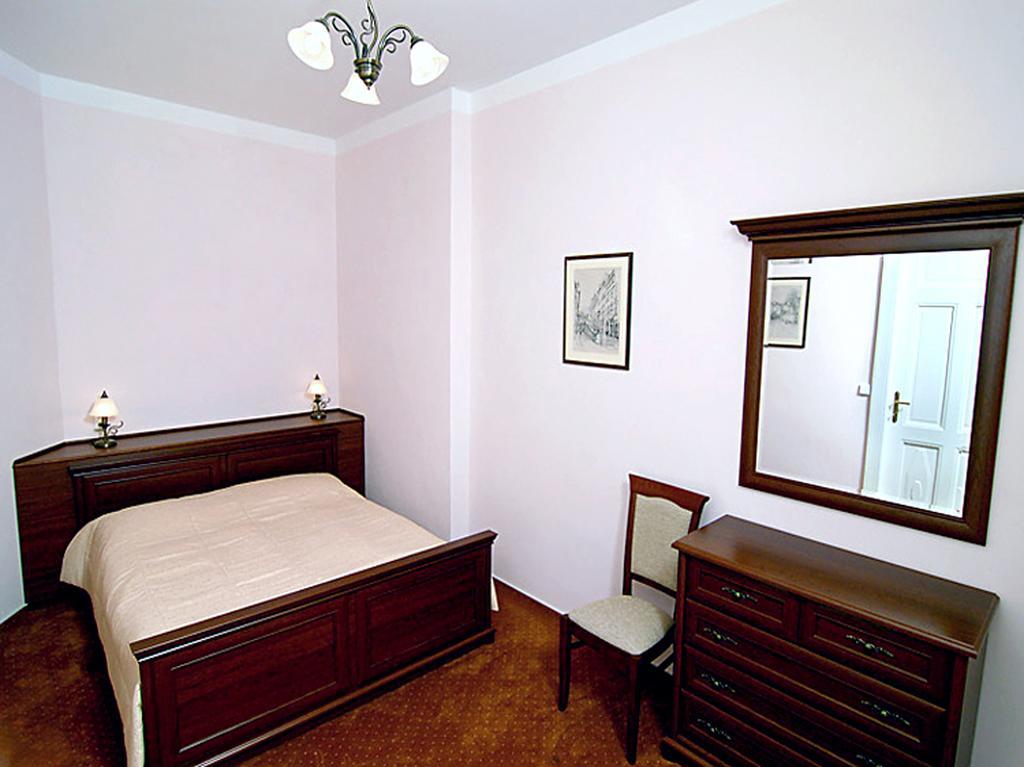Hotel & Residence Royal Standard Praha Rom bilde