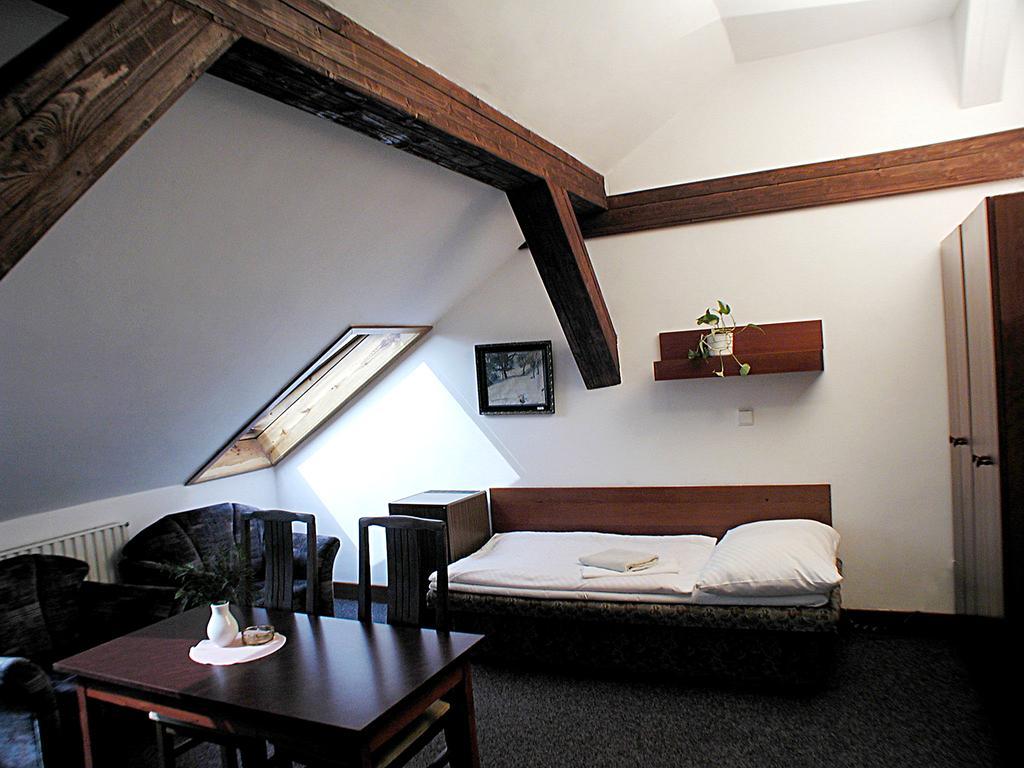 Hotel & Residence Royal Standard Praha Rom bilde